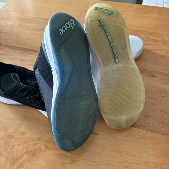 Clove Nursing Shoes Bundle of 2 Women’s size 8 - Picture 5 of 6